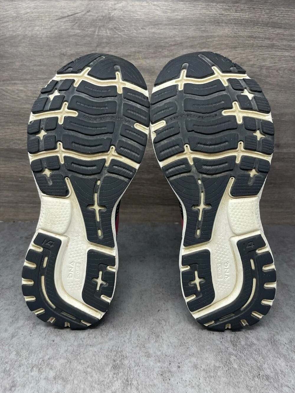 Brooks Ghost 14 Size 9.5 Womens Black Pink Mint DNA LOFT Road Running Shoes B